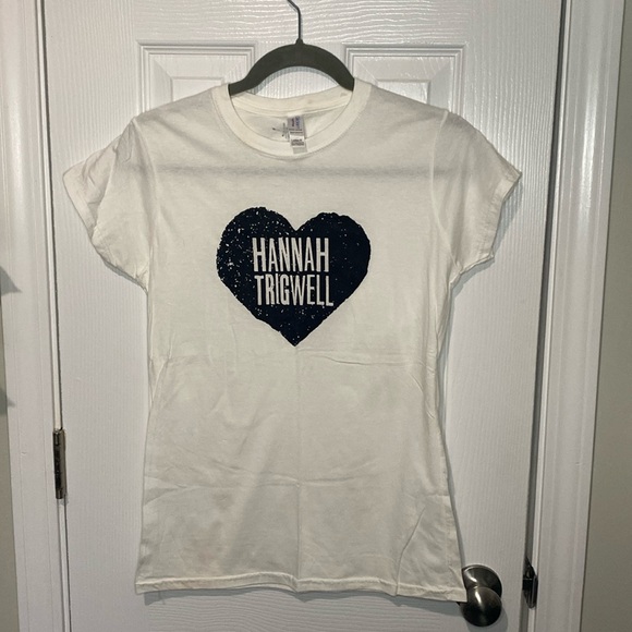 Tops - SIGNED! Hannah Trigwell T-shirt